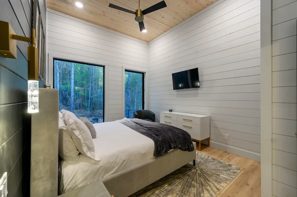 Bedroom 4 at The Arcadia in Broken Bow (view 2)
