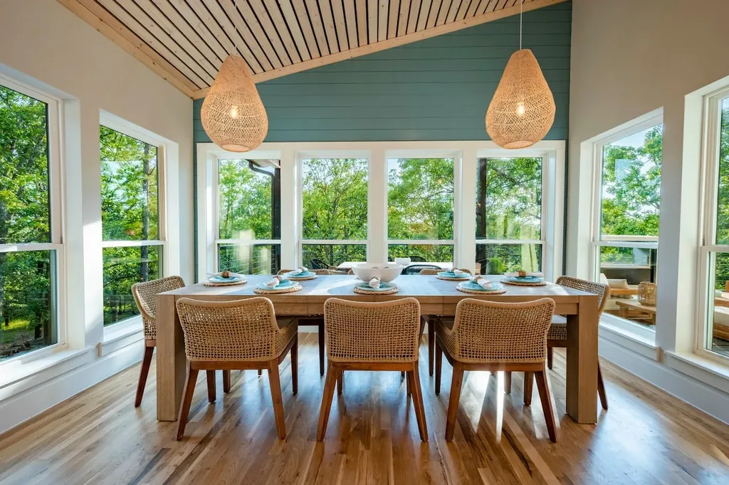 Dining area at The Aroha — photo 5