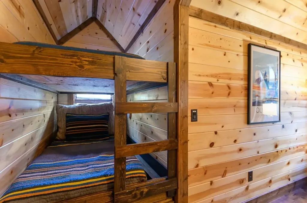 Twin bunk beside the upstairs king room at Cami's Campout