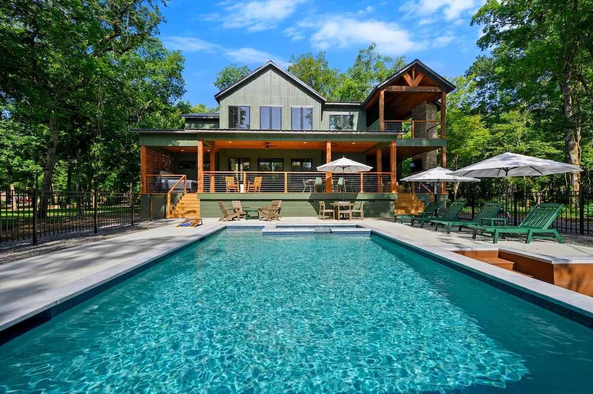 Clearwater exterior overlooking the private pool