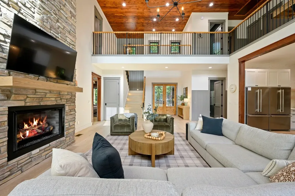Open living dining kitchen at Clearwater in Broken Bow
