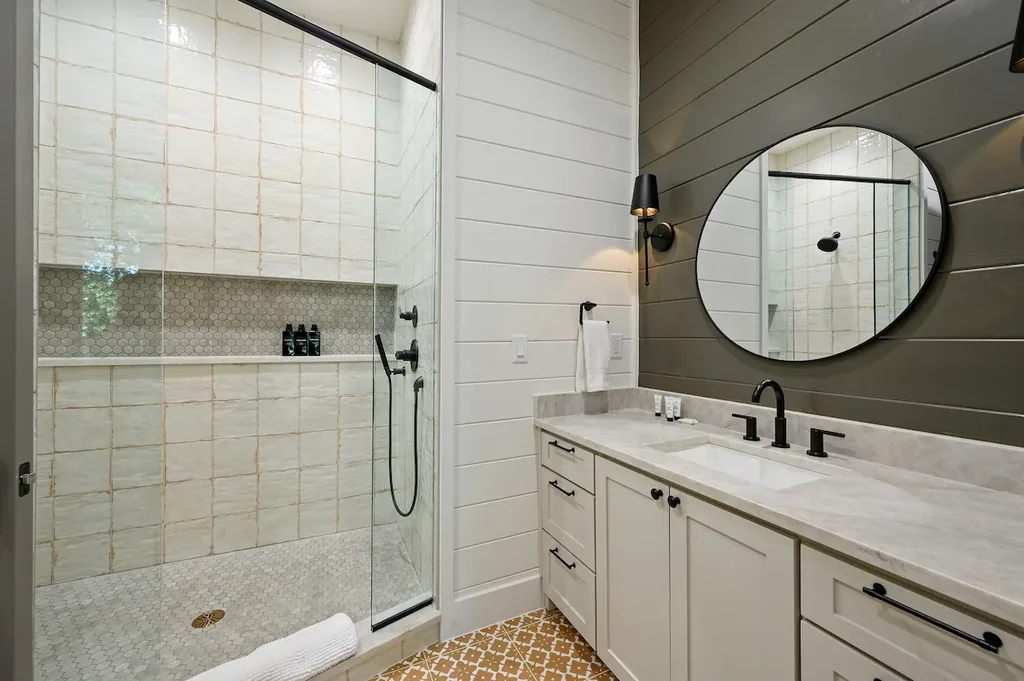 Full bathroom 1 vanity shower at Clearwater in Broken Bow