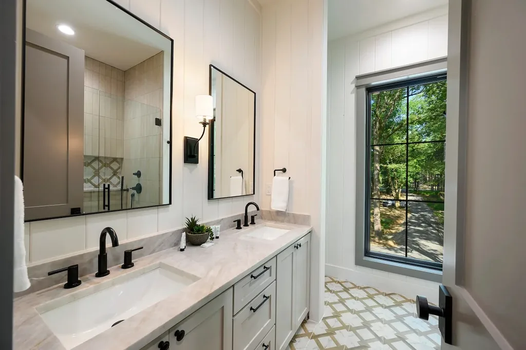Full bathroom 5 vanity at Clearwater in Broken Bow