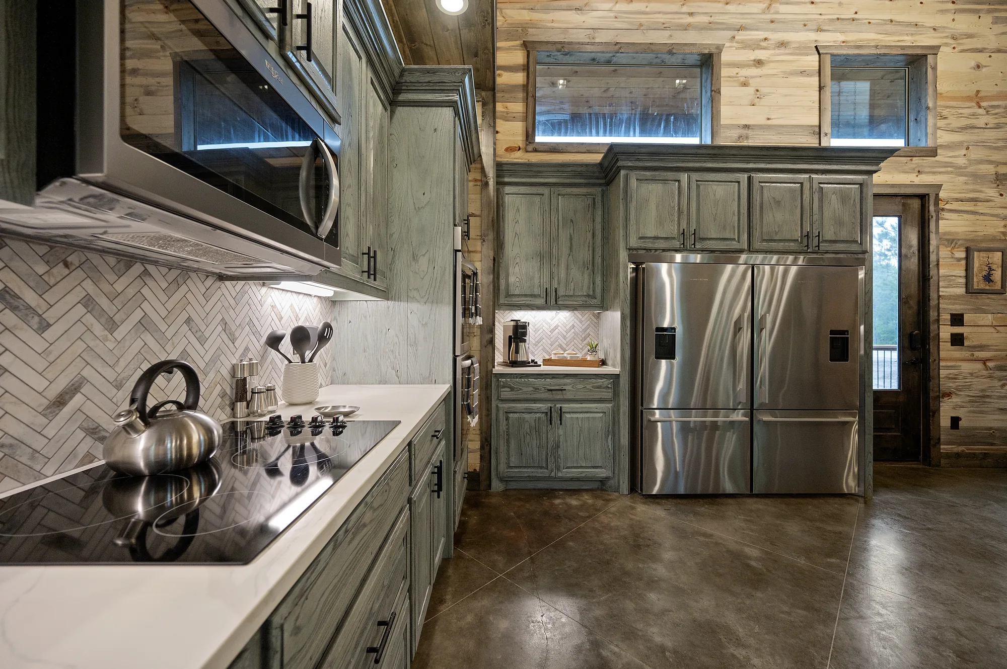 Double washer and dryer utility space at Dreams & Streams