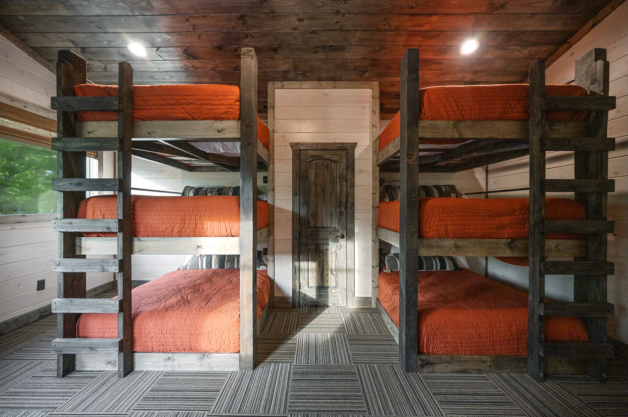Bunk room 2 at Dreams & Streams with queen beds