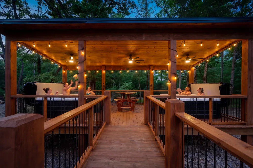 Private gazebo with two hot tubs at Dreams & Streams