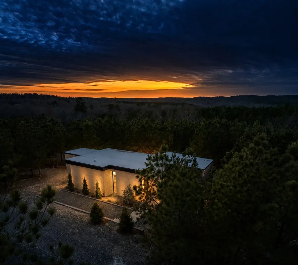 The Eleanor exterior aerial at Imperial Jade in Broken Bow