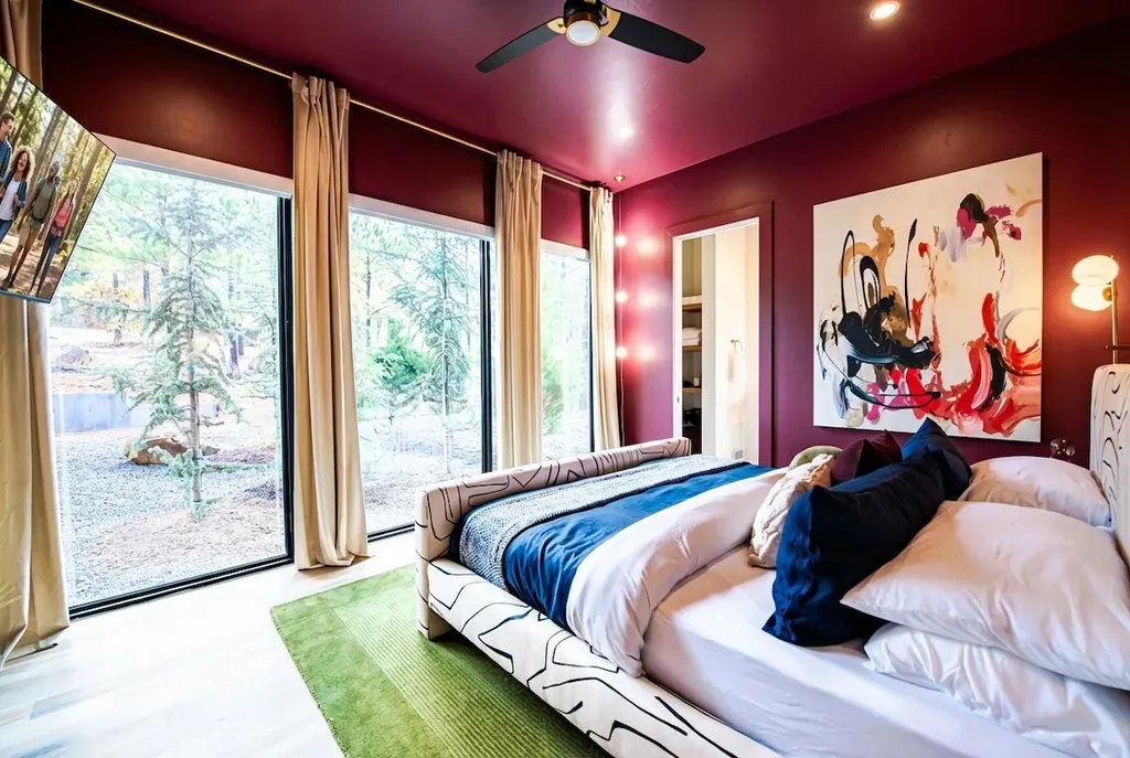 The Jade king bedroom 3 at Imperial Jade in Broken Bow