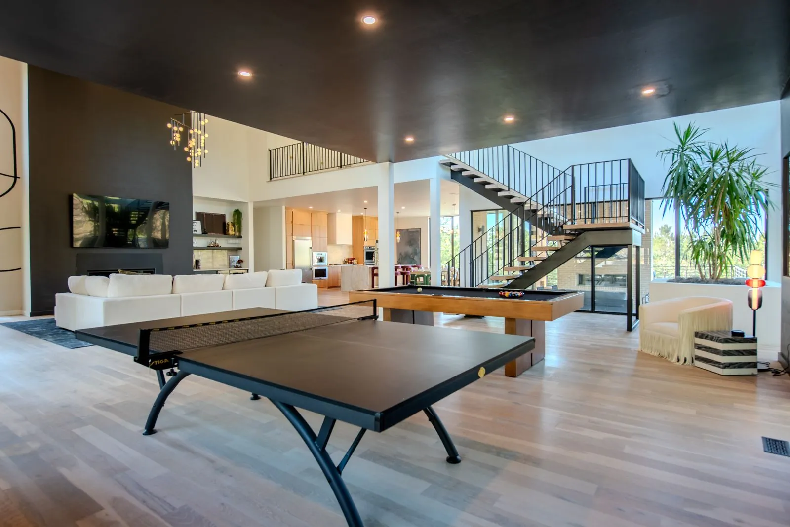 The Jade luxury cabin in Broken Bow, Oklahoma