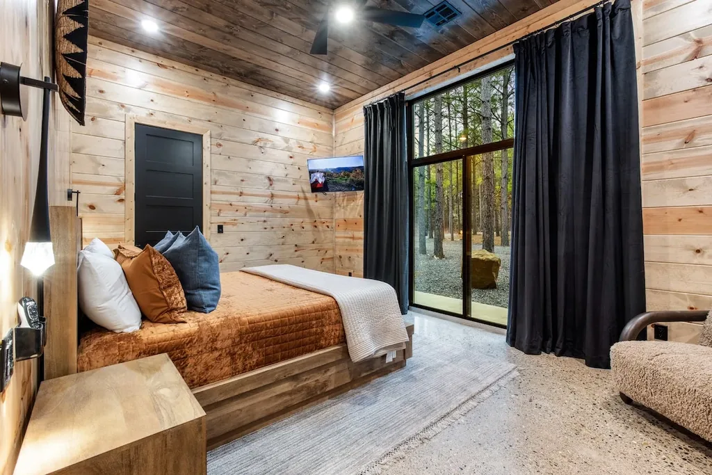LivNLove / Grandiose — Bedroom 1 image 3