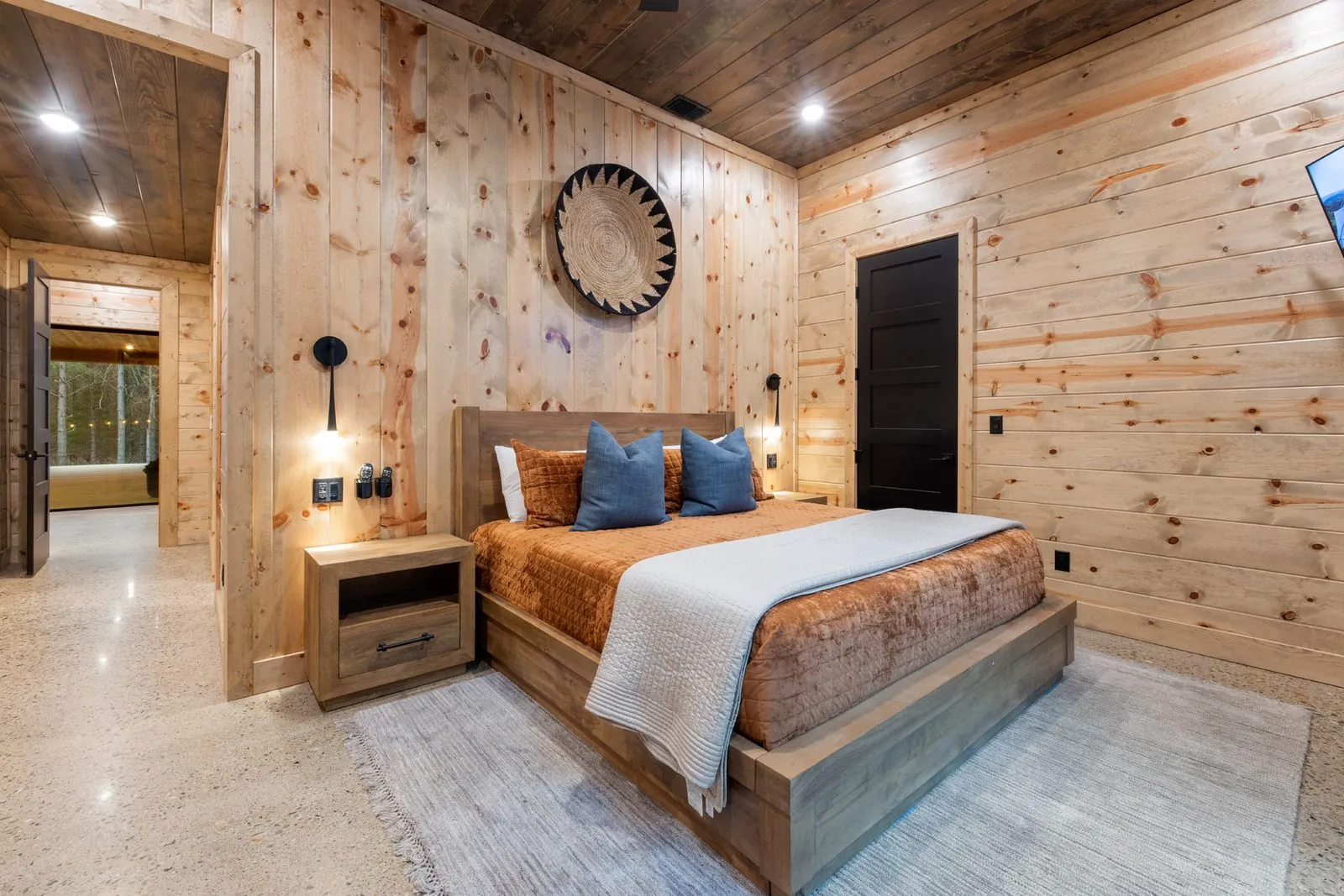 King suite 1 at LivNLove with a king bed