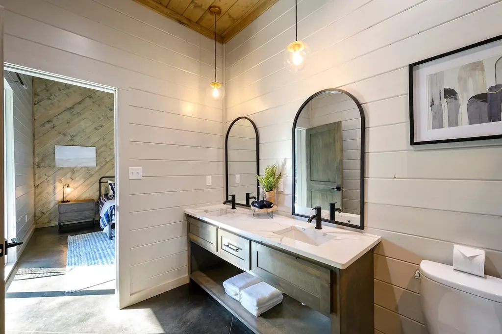 Miko Chukka — Full bathroom 6 image 2